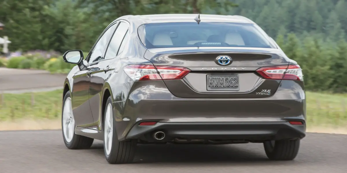 Toyota Camry Hybrid Vs Prius: Which Hybrid Sedan Should You Get ...