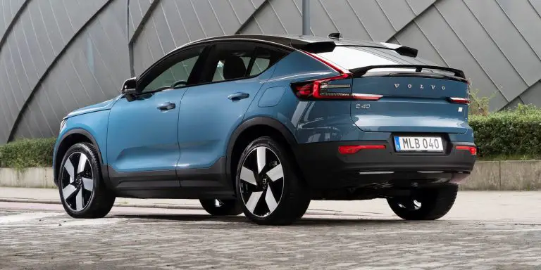 Volvo C40 vs XC40: When Style Costs You More - Motorborne